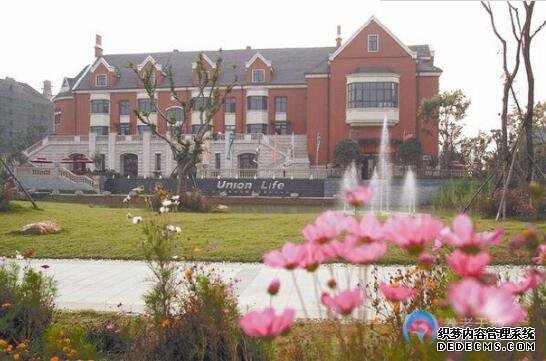 1519868879221035839.jpg 4.jpg